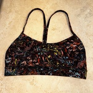 Flow Y Nulu Lululemon bra size 6